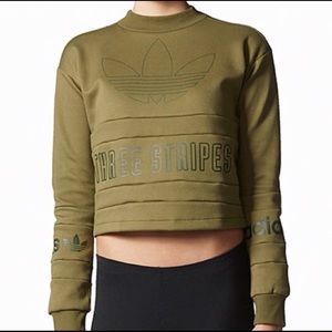 𝅺adidas Trefoil 3 Stripes Olive Green Crop Top Sz L